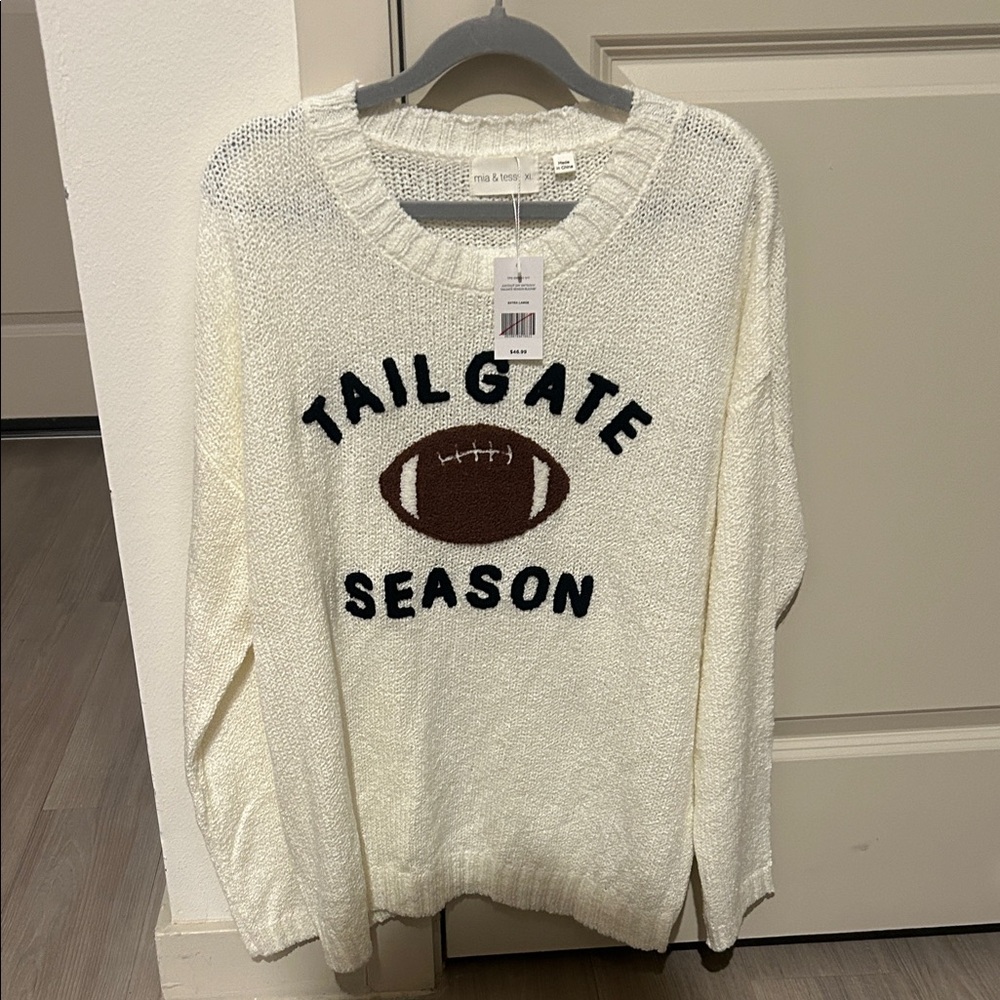 Wild Fable Cream Tailgate Sweater